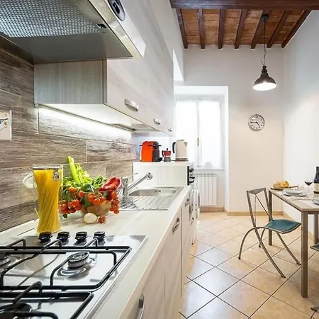 Santa Rosa - Oltrarno Апартаменты Флоренция