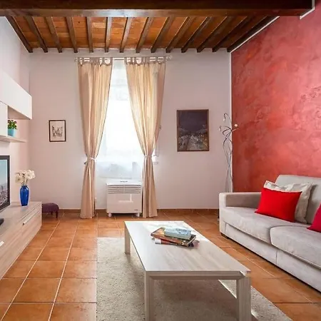 Santa Rosa - Oltrarno