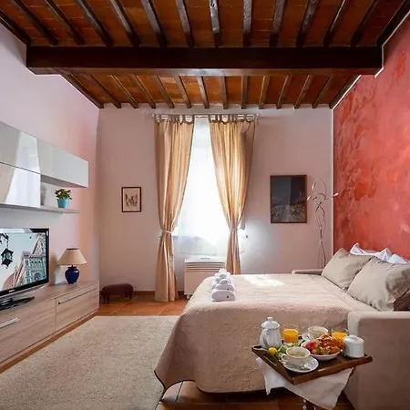 Santa Rosa - Oltrarno Apartamento Florença
