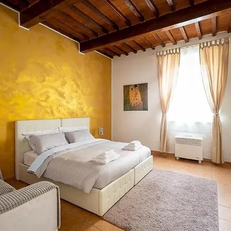 Apartment Santa Rosa - Oltrarno