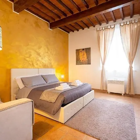 Santa Rosa - Oltrarno